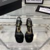 Chanel's new spring and summer sandals continue Chanel's classic style, elegant, slow, and lemcdrn88
