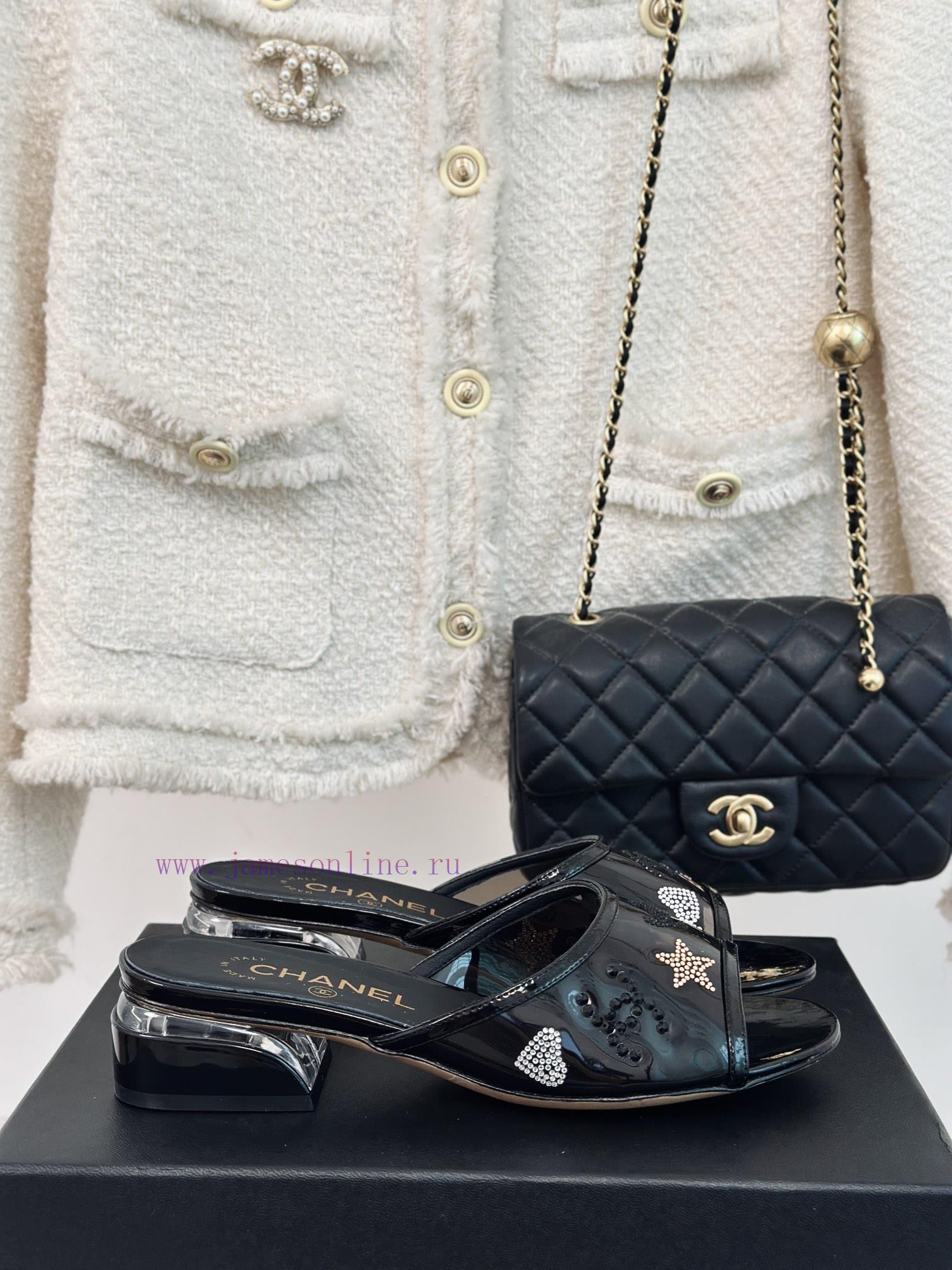 Chanel | Chanel 24P New ProductDiamond Double C Thick Heel SlippersThe upper of the shoe is 8u89xa2u