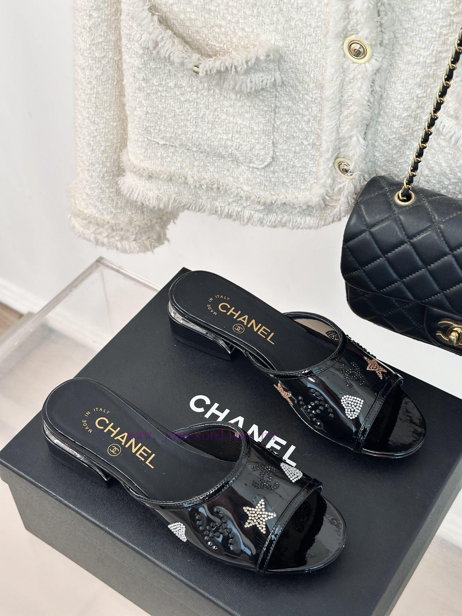 Chanel | Chanel 24P New ProductDiamond Double C Thick Heel SlippersThe upper of the shoe is 8u89xa2u - Image 4