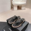 Purchasing grade𝗖𝗛 * 𝗔𝗡𝗟 | | 𝟐𝟎𝟐𝟒 Lazy person dragging 🩴 Chain shoesTop tier high-end qualit0sx6wvgi