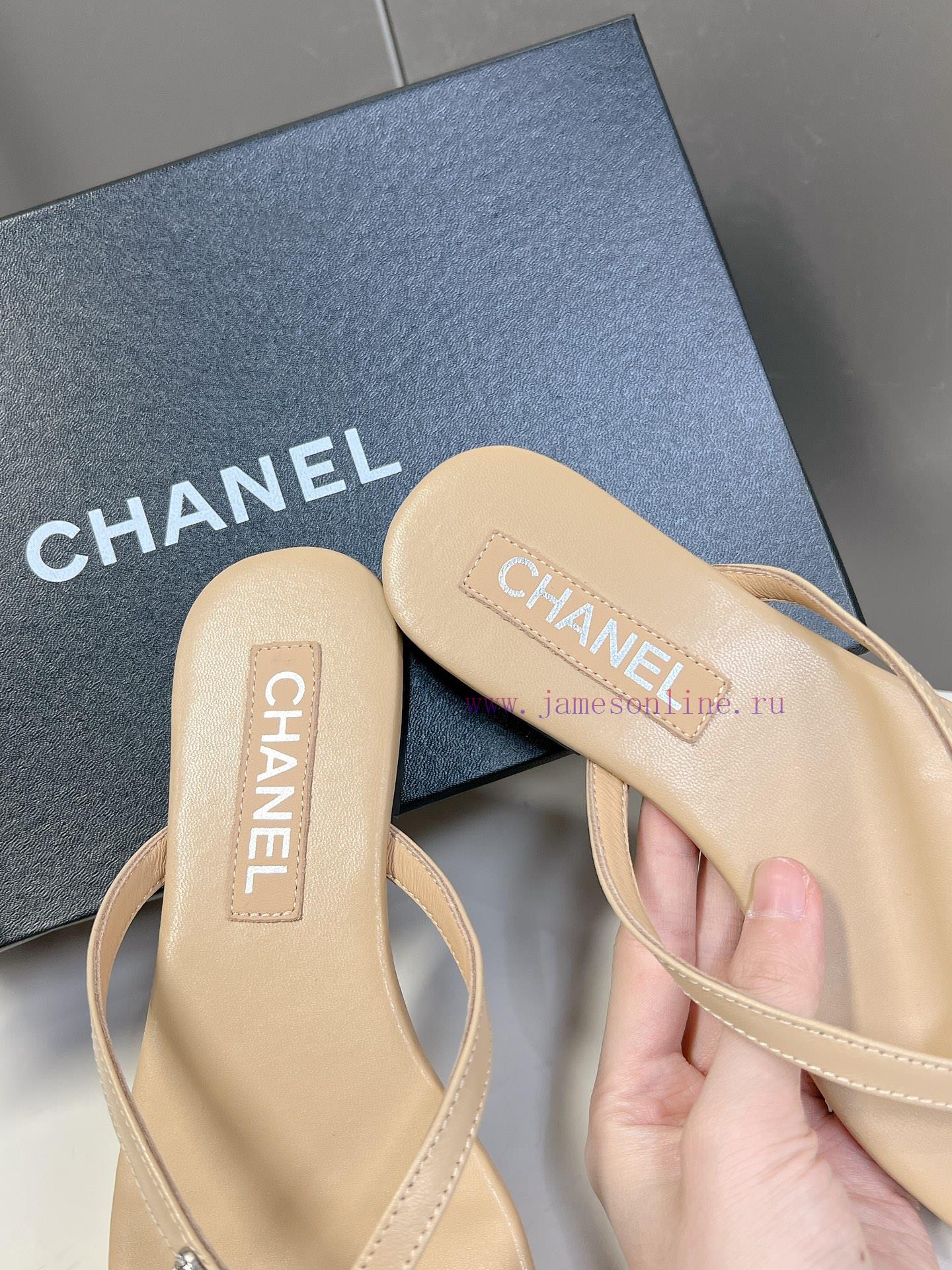 CHANEL | Chanel 24c Spring/Summer New Product Double C Flip flopsThe blockbuster has been imjcp2ipyv - Image 9