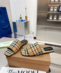 New Product Launch ️ Burberry Thick Heels and Flat Slippers Channel Goods Vulcanized One Stektm22izb