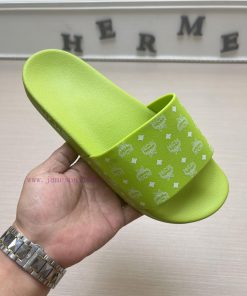 MCM's latest popular fashion slippers, with original 11 mold opening on the official websiteykpnrp41