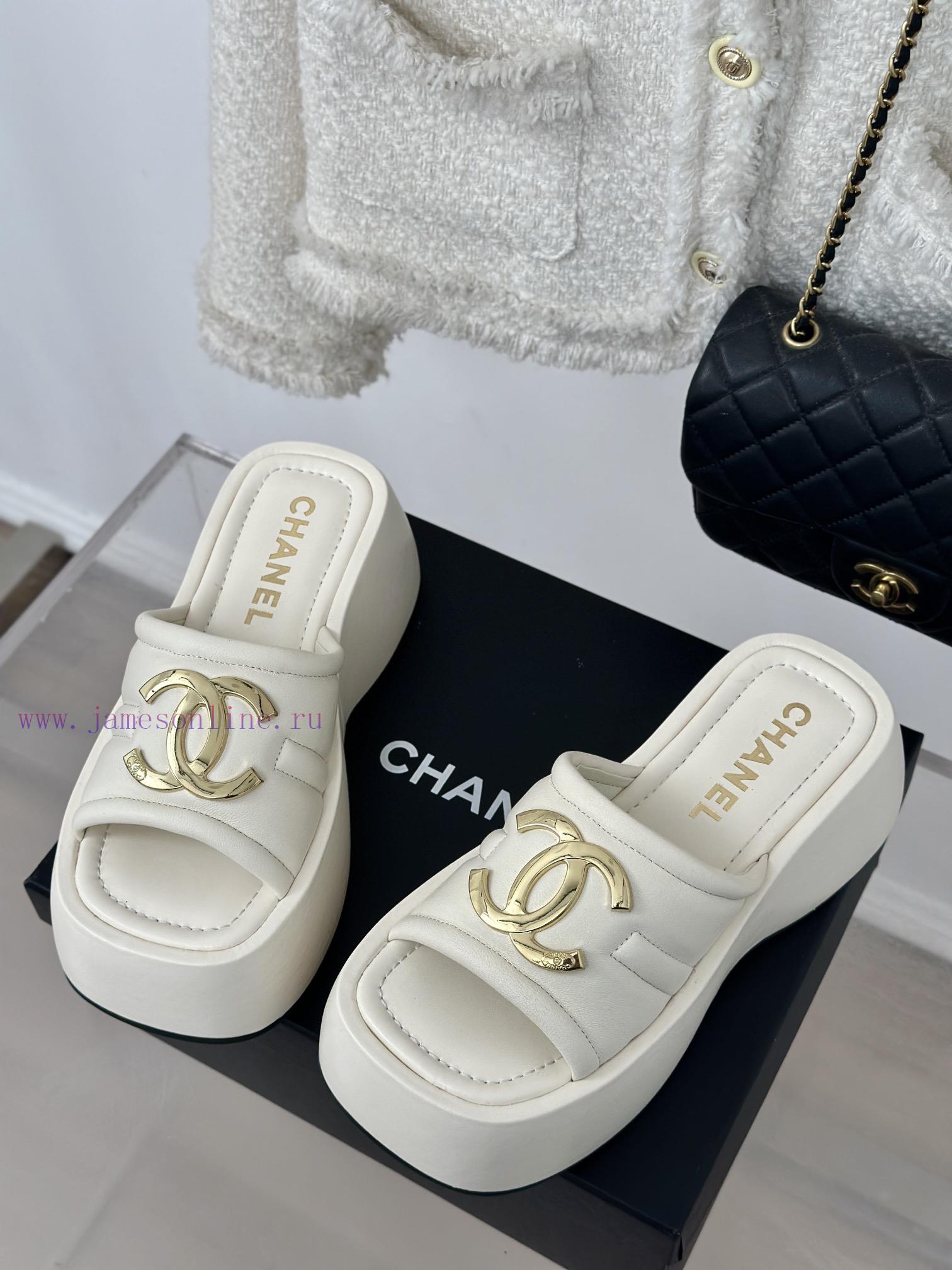 Chanel | Chanel 24P Early Spring New ProductBig pair of thick soled slippersA must-have for y4j92wqr - Image 3