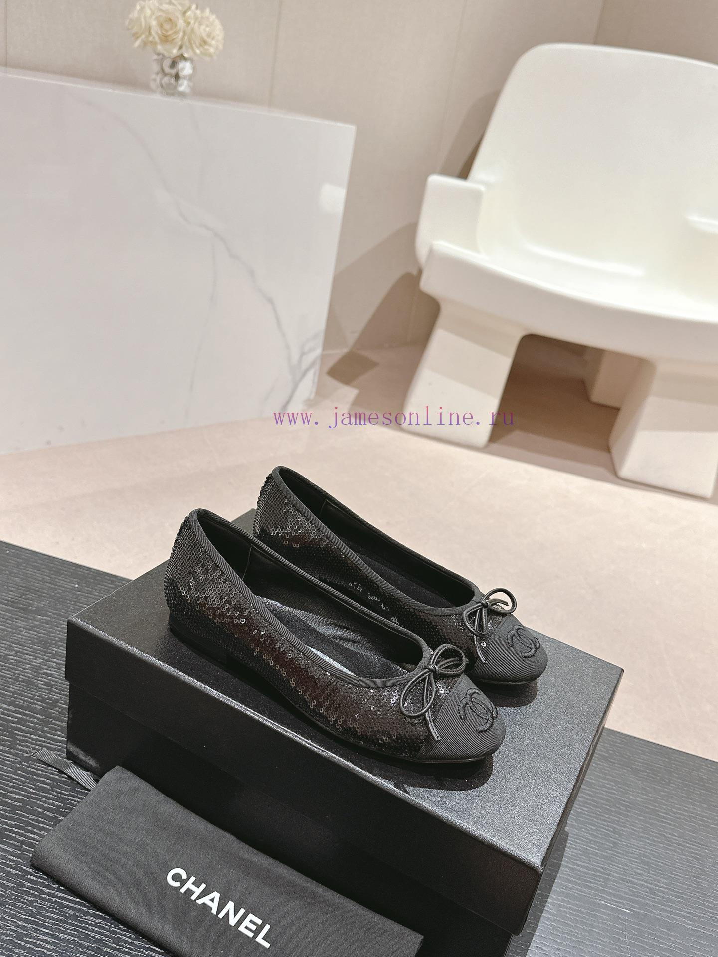 Purchasing grade𝗖𝗛 * 𝗔𝗡𝗟 | | 𝟐𝟎𝟐𝟒 Pair of C ballet shoesTop tier high-end quality from largegmgocea4 - Image 3