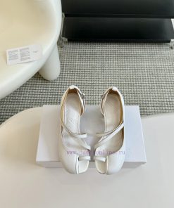 Maison Margiela MM6 Tabi Split Toe Shoes 2024 New Product Best Buyer Purchasing 11 Perfect R1ib67sxa