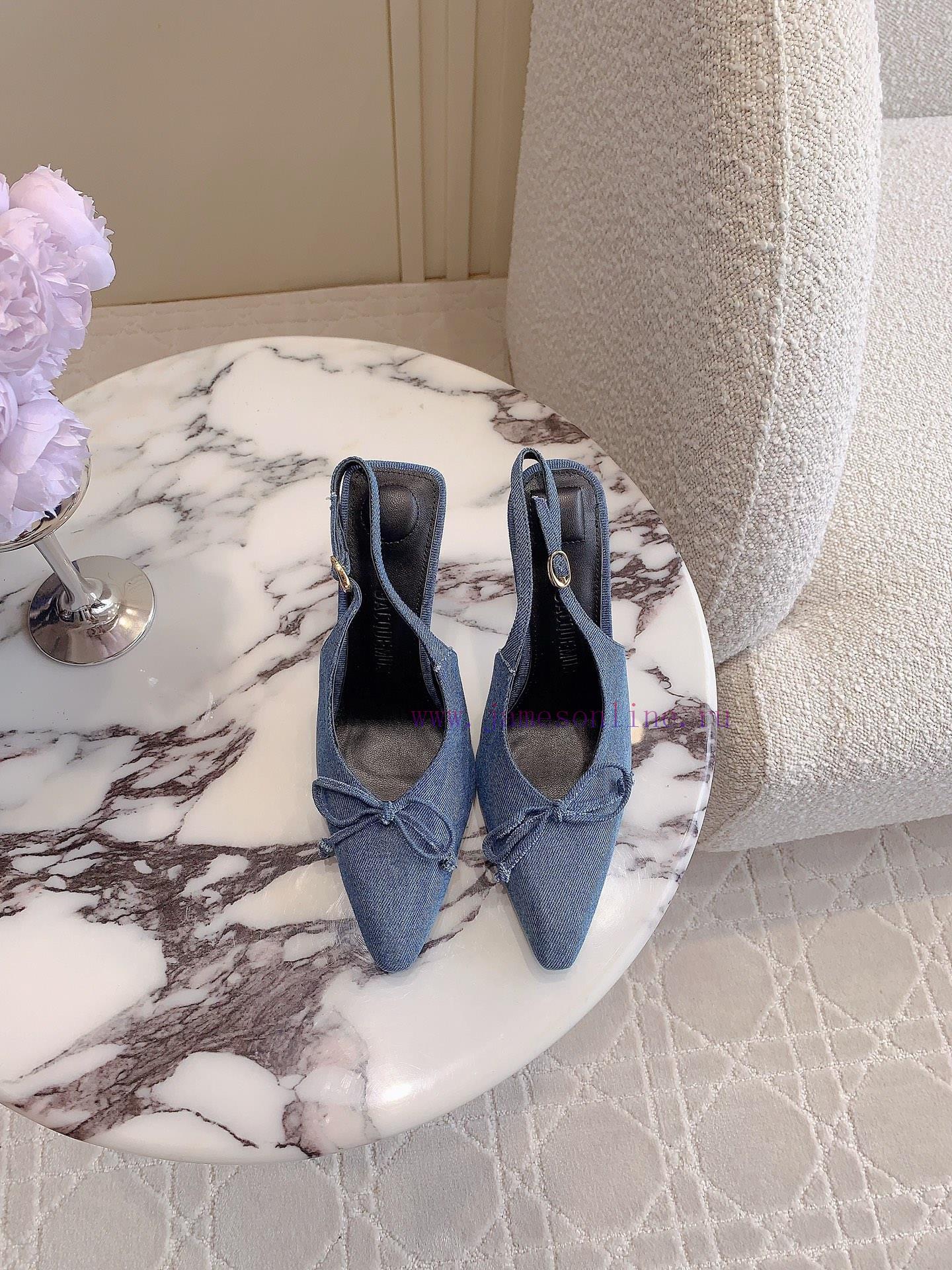 JACQUEMU * new pointed back empty high heels, beautiful and charming high heels for young lavcpvizai