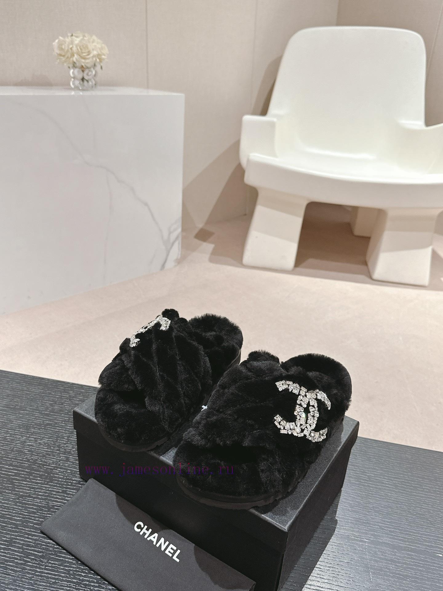Purchasing grade𝗖𝗛 * 𝗔𝗡𝗟 | | 𝟐𝟎𝟐𝟒 woolen shoesTop tier high-end quality from large factoriesrboxy0ys - Image 2