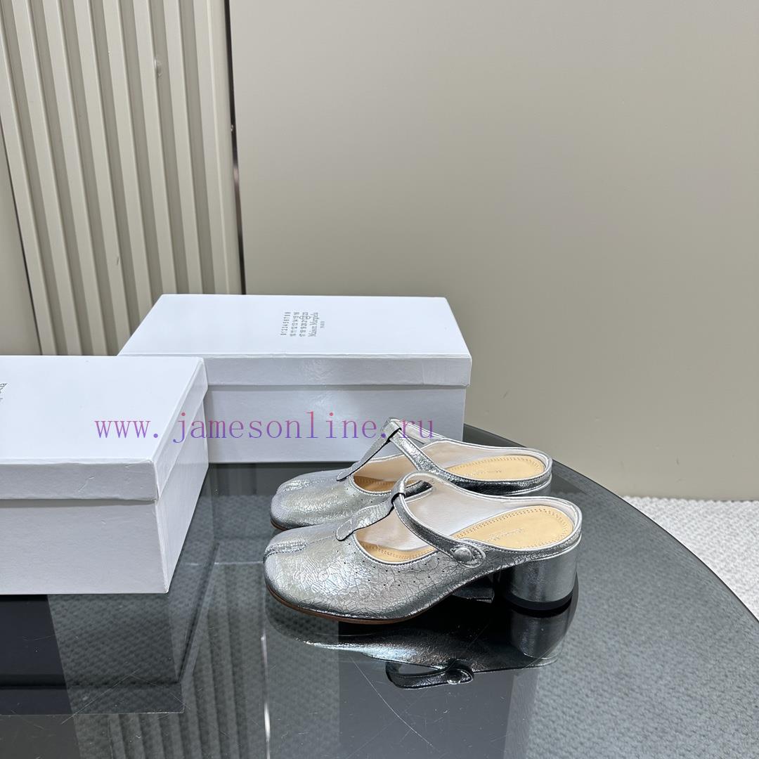 Purchasing level Maison Margiela MM6 tabi split toe shoes 2024 new products most popular buyotgmbnuf
