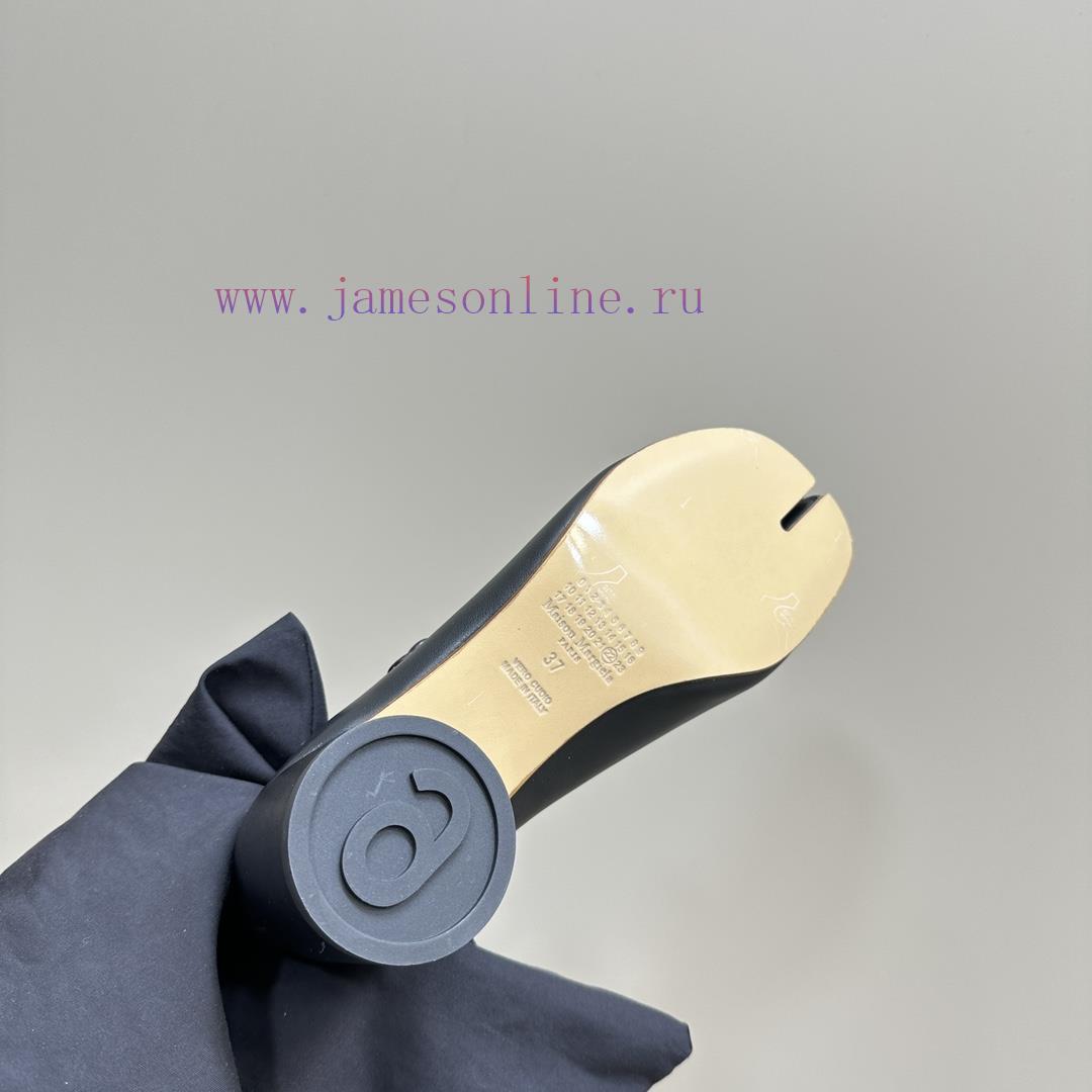 Purchasing level Maison Margiela MM6 tabi split toe shoes 2024 new products most popular buyj08cqsqv - Image 10