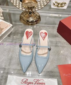 24 new RV painted cat heel slippersInspired by the Belle Vivier collection, the style is sim9c71pjru