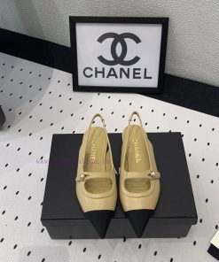 Chanel's new Mary Jane sandals exude irresistible luxury and elegance, with super fairy versiws6el1a
