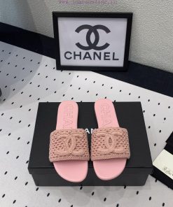 Chanel's new flat slippers are a top of the line summer must-have cooler series. The upper ijya3phfl
