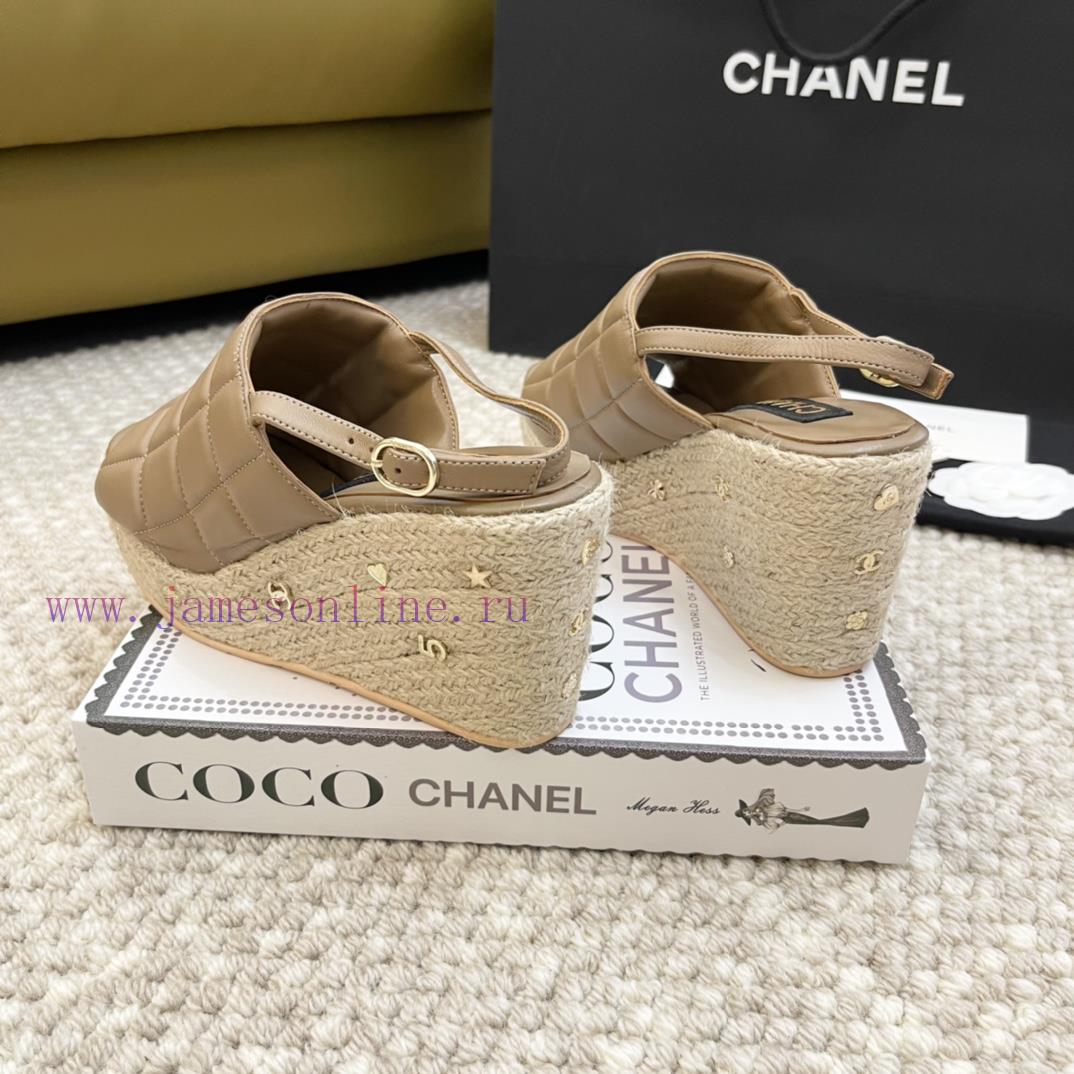 Chanel's new 24 year old grass woven wedge sandalsCode 35-41vbh5z0fk - Image 4