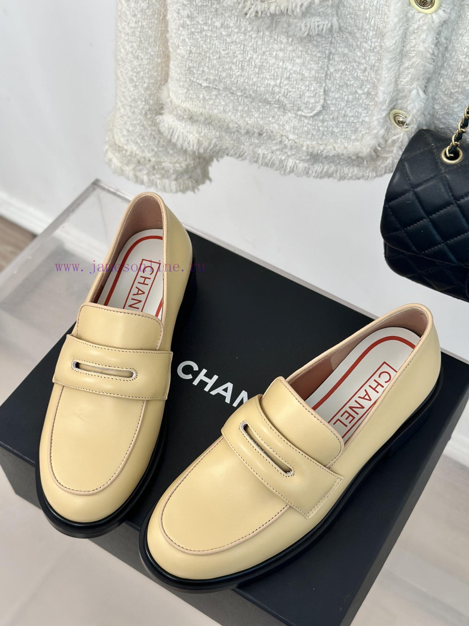 Chanel | Chanel 24P New ProductClassic Double C loafersThe shoe upper is made of imported caoh8wfuev - Image 3