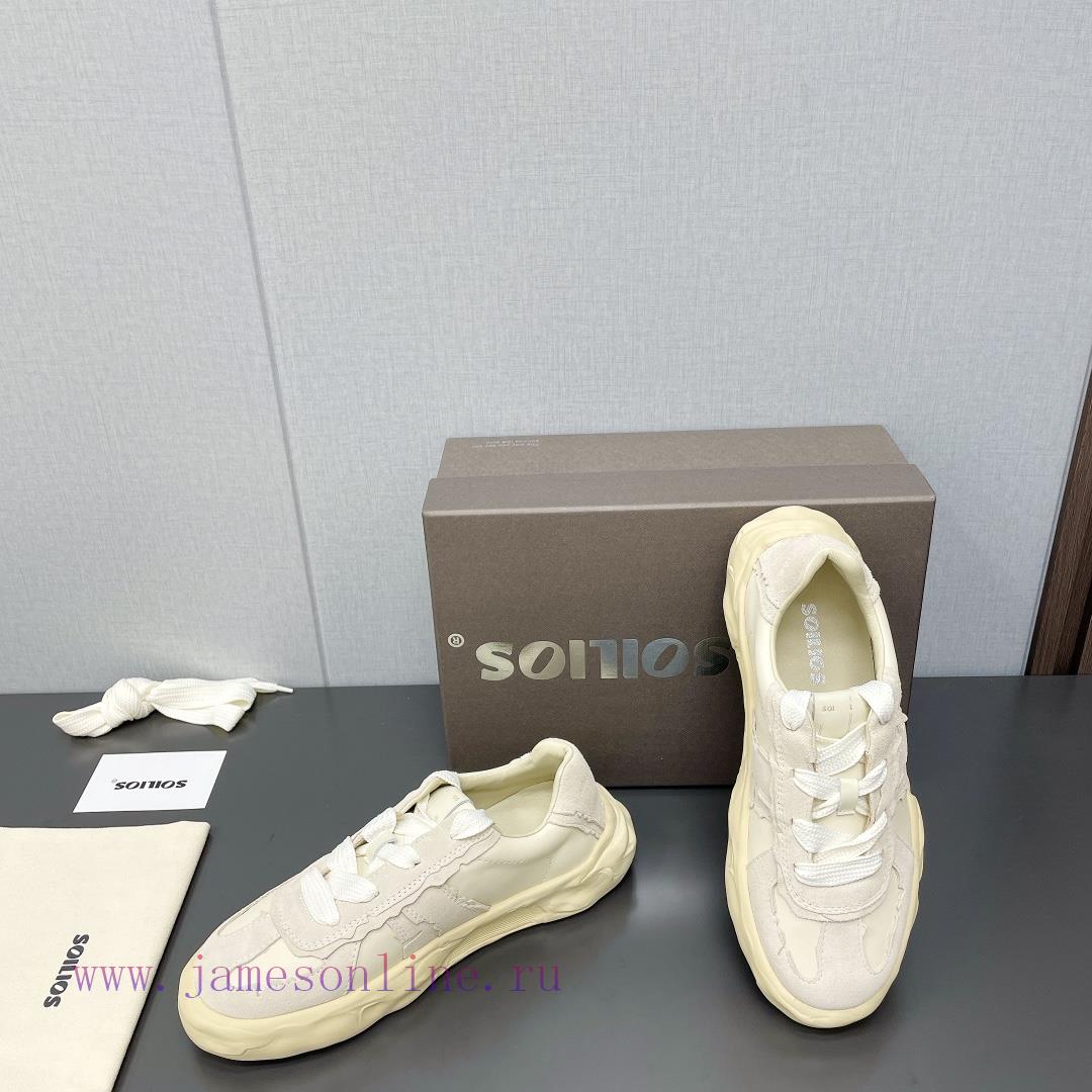 Top tierThe popular SOILIOS brown soil series for couples is inspired by nature. The flying 4srdswan - Image 4