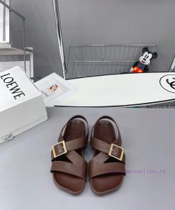 The new Roman sandals are here, comfortable yet not monotonousSandals made of Ease sheepskint6egckg5