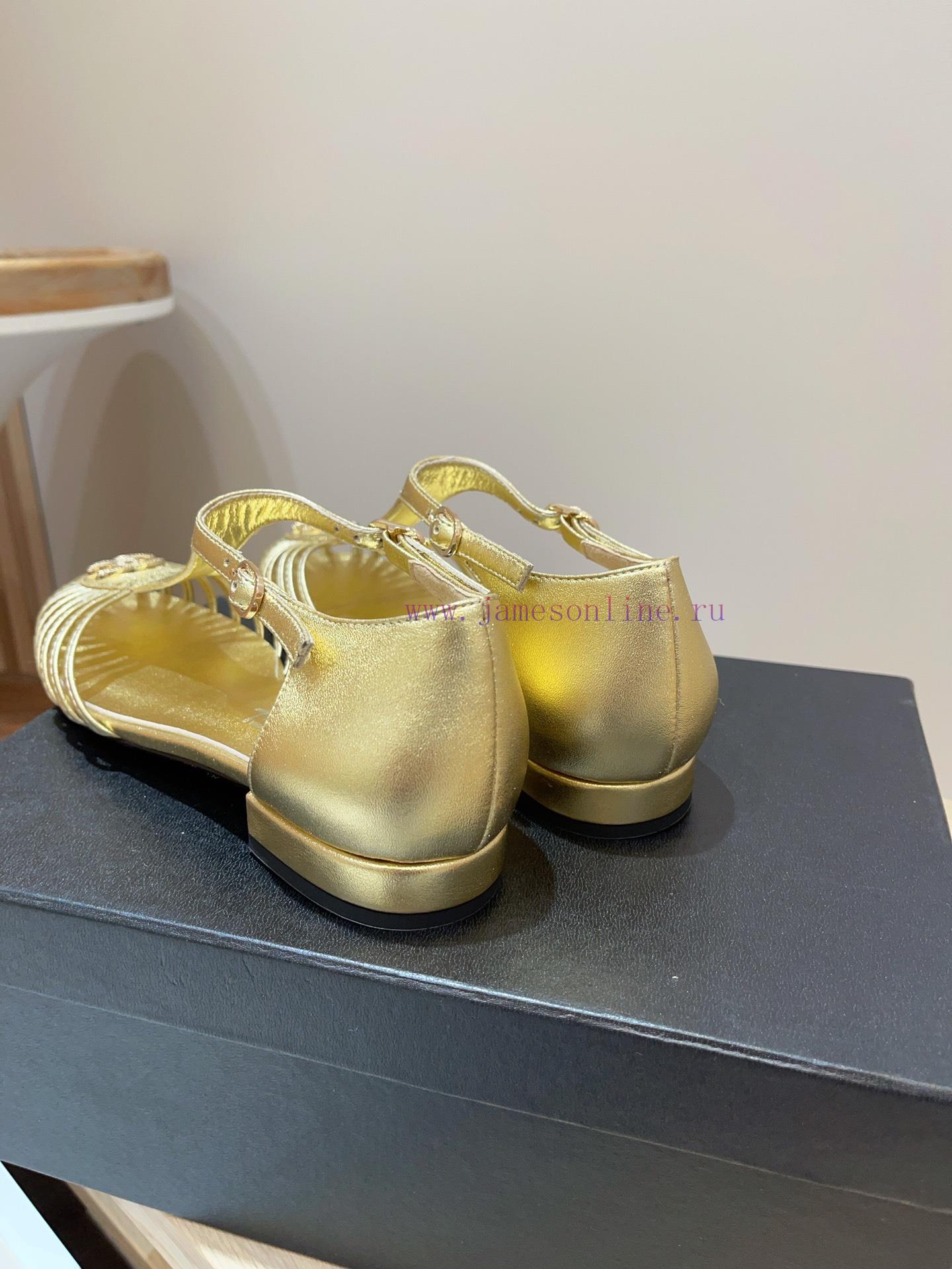 -24Fw new Chanel Roman flat sandalsCute enough to explode, rich heiress instantly looks retrgwvt7hwe - Image 9