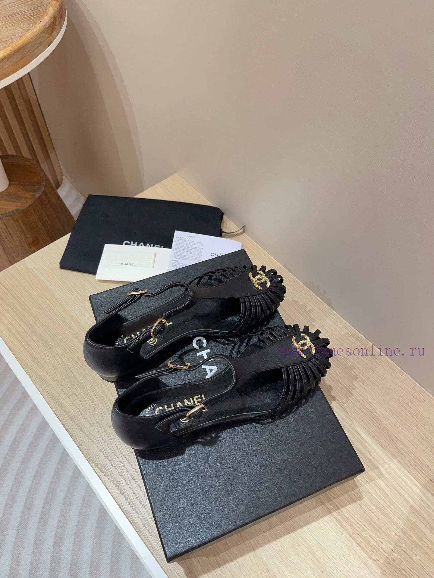 -24Fw new Chanel Roman flat sandalsCute enough to explode, rich heiress instantly looks retrgfsmuugx - Image 5