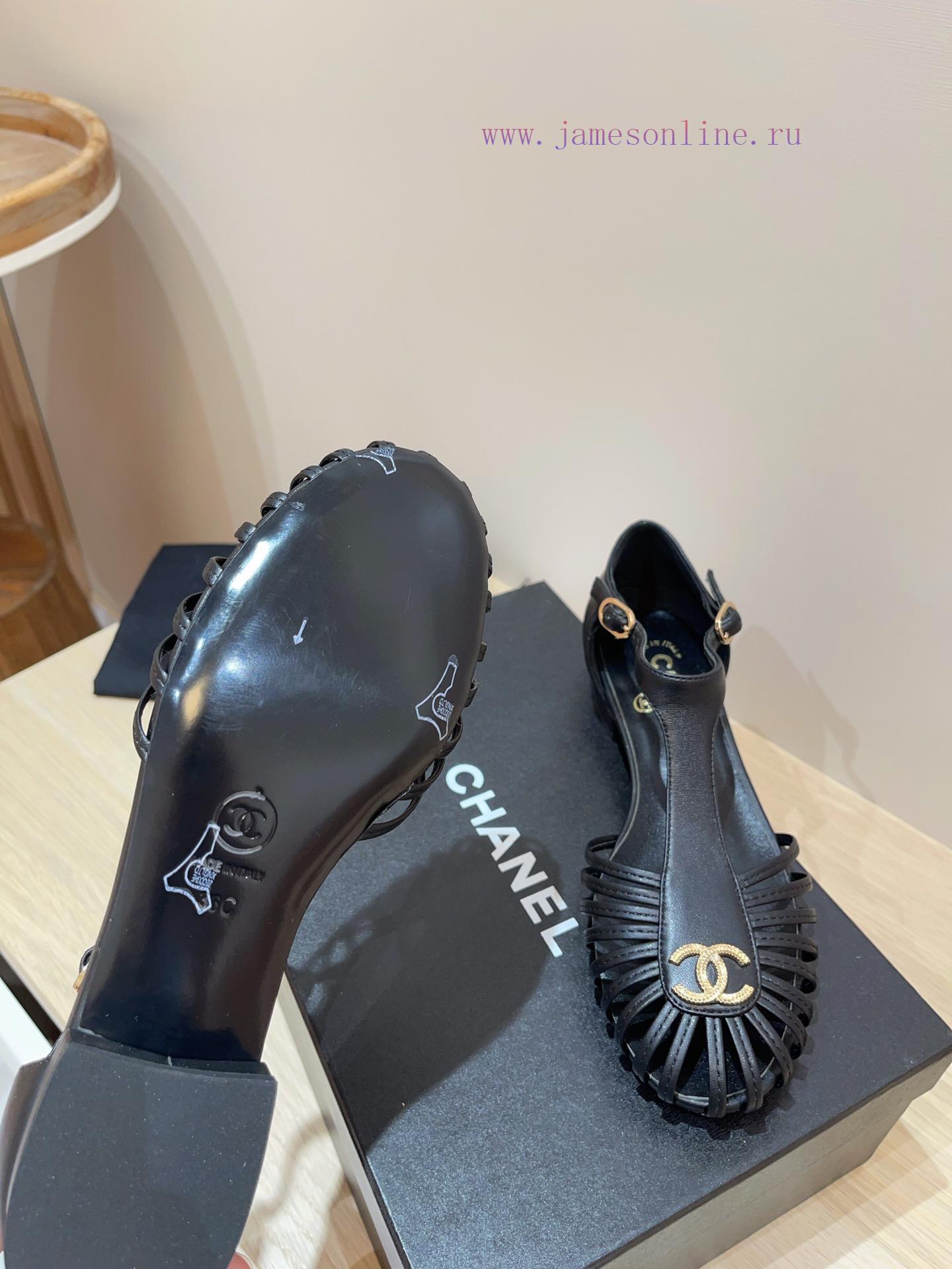 -24Fw new Chanel Roman flat sandalsCute enough to explode, rich heiress instantly looks retrgfsmuugx - Image 10