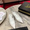 ∙ CL deduction with empty space ∙ ꫛꫀ w ︎ ️This high-heeled shoe is made of black calf leathepjir5qpg
