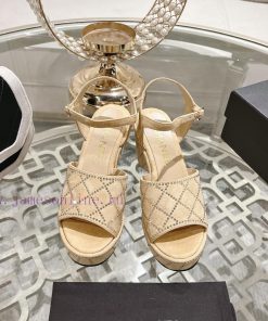 Chanel | Chanel 2024 SummerThe color of this season's sandals is due to the beautiful hardwaj5hqi3h9