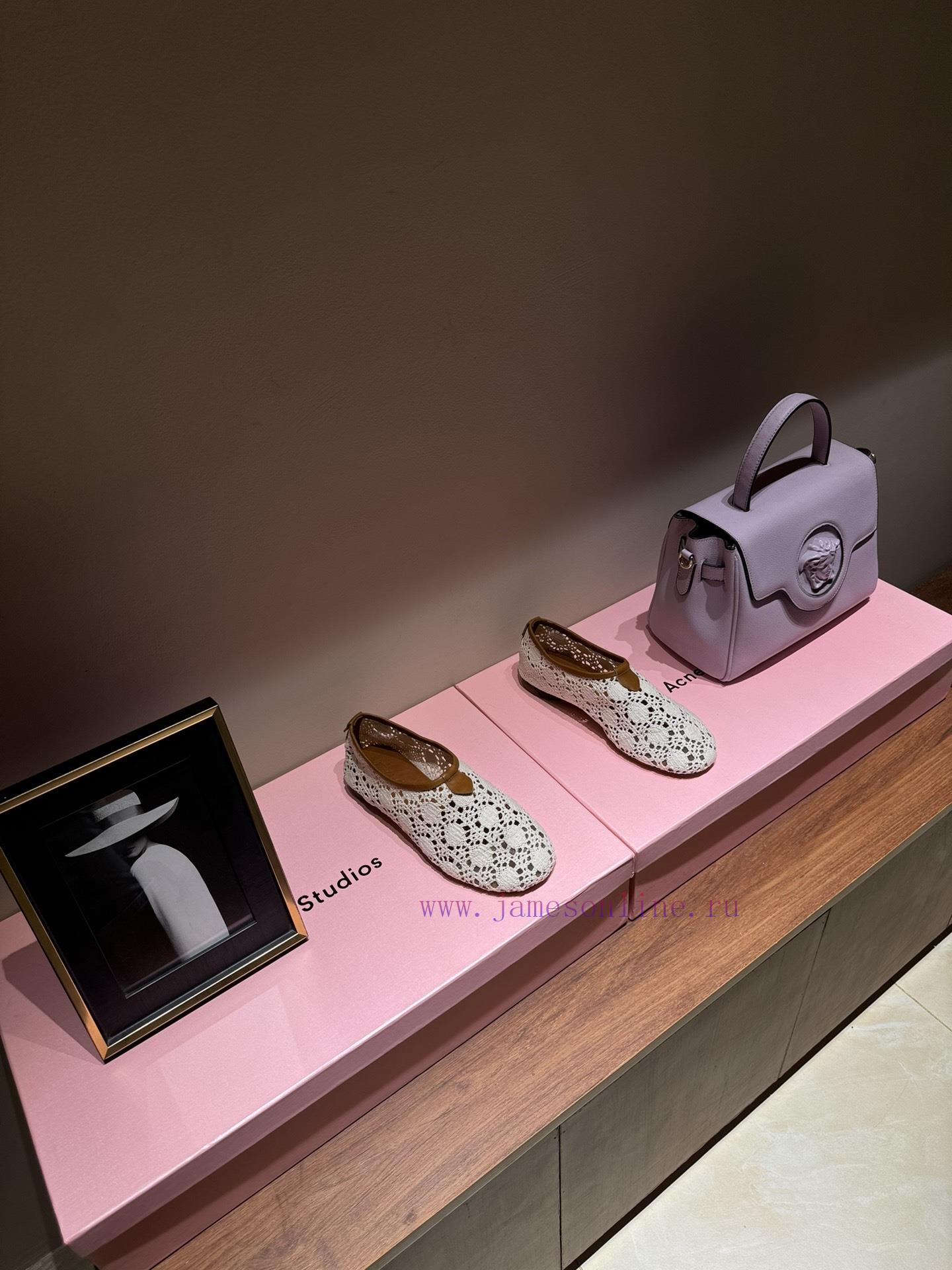 The mostShoes chased after and asked N times when going out 🥿Of course it's Loro Piana,New sr9ti305v