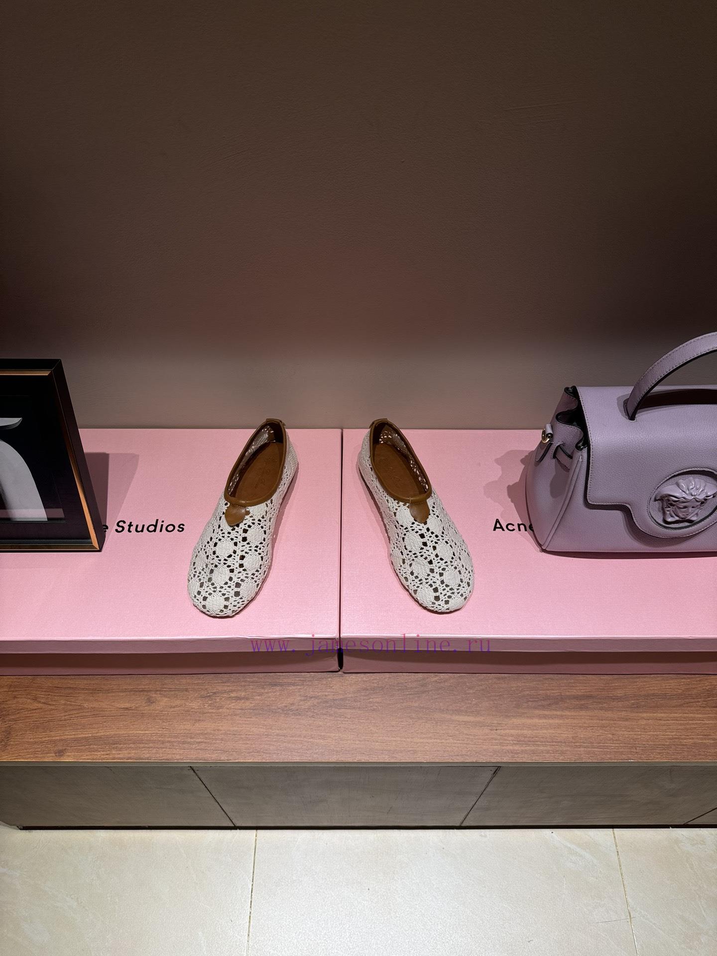 The mostShoes chased after and asked N times when going out 🥿Of course it's Loro Piana,New sr9ti305v - Image 4