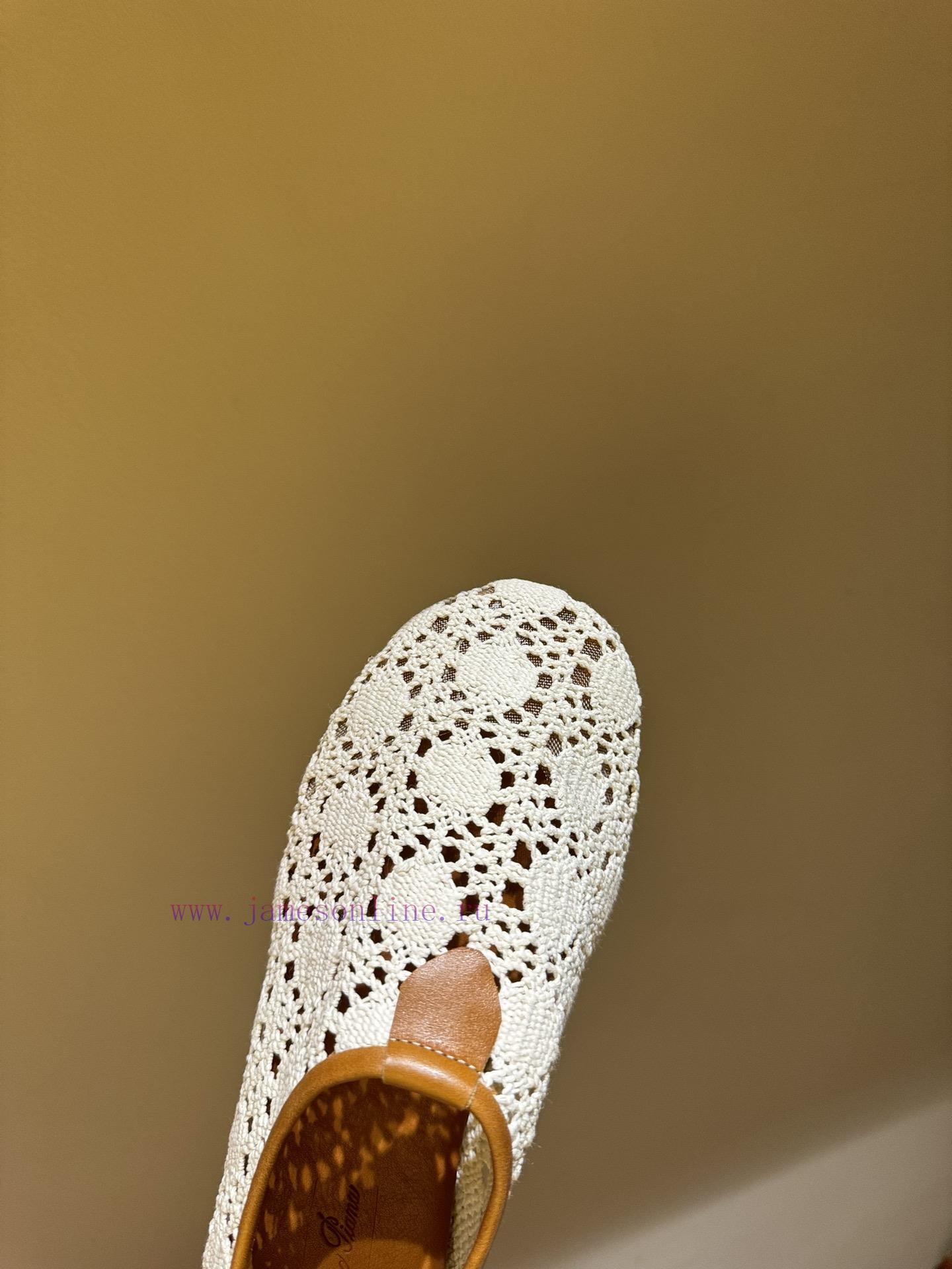 The mostShoes chased after and asked N times when going out 🥿Of course it's Loro Piana,New sr9ti305v - Image 5