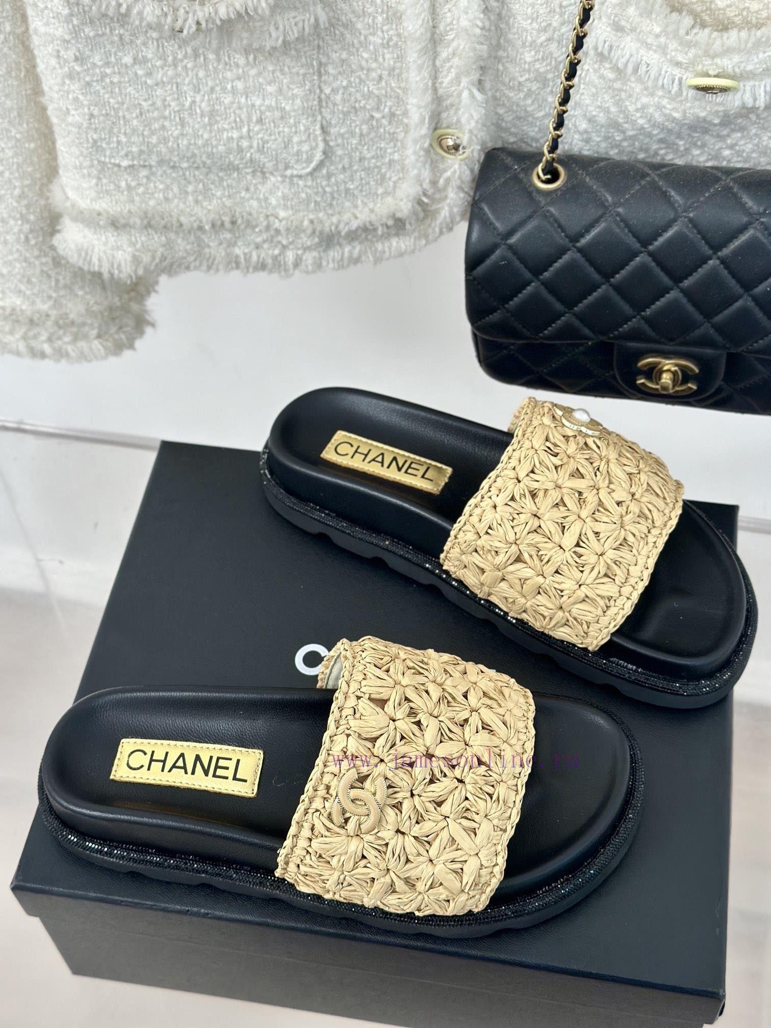 Chanel | Chanel 24P New ProductDouble C cool mat woven lazy slippersSimple and atmospheric, w161fqy6 - Image 4