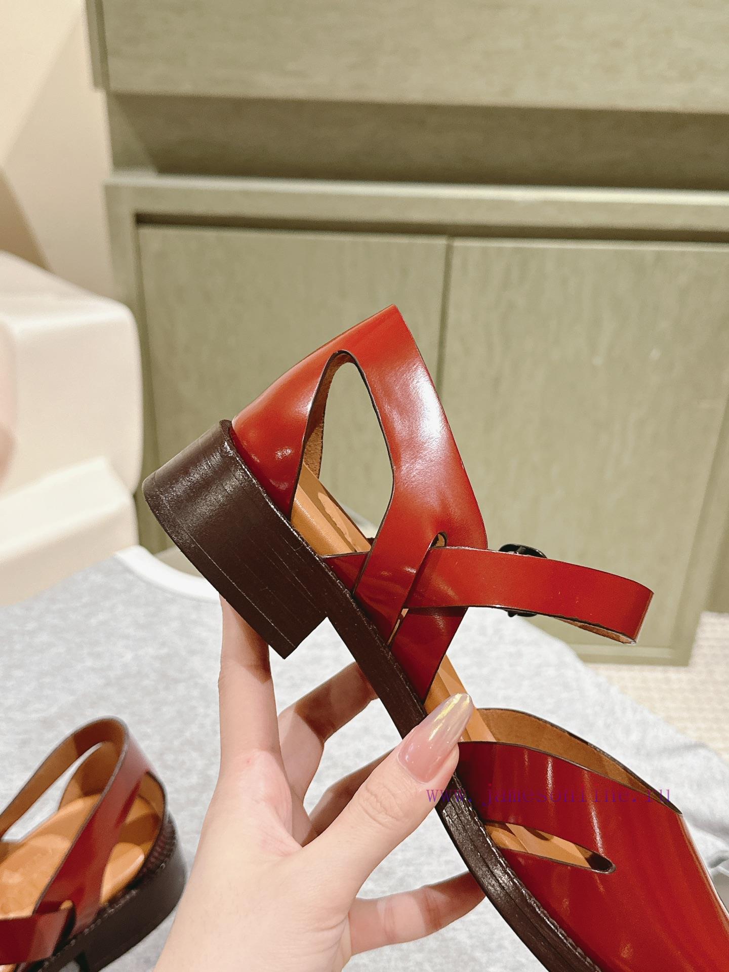 | ²⁰²4 𝐬𝐬 🤍🤎HEREU British minimalist motorcycle sandals with thick heels, round heads, anjk8p2x69 - Image 5
