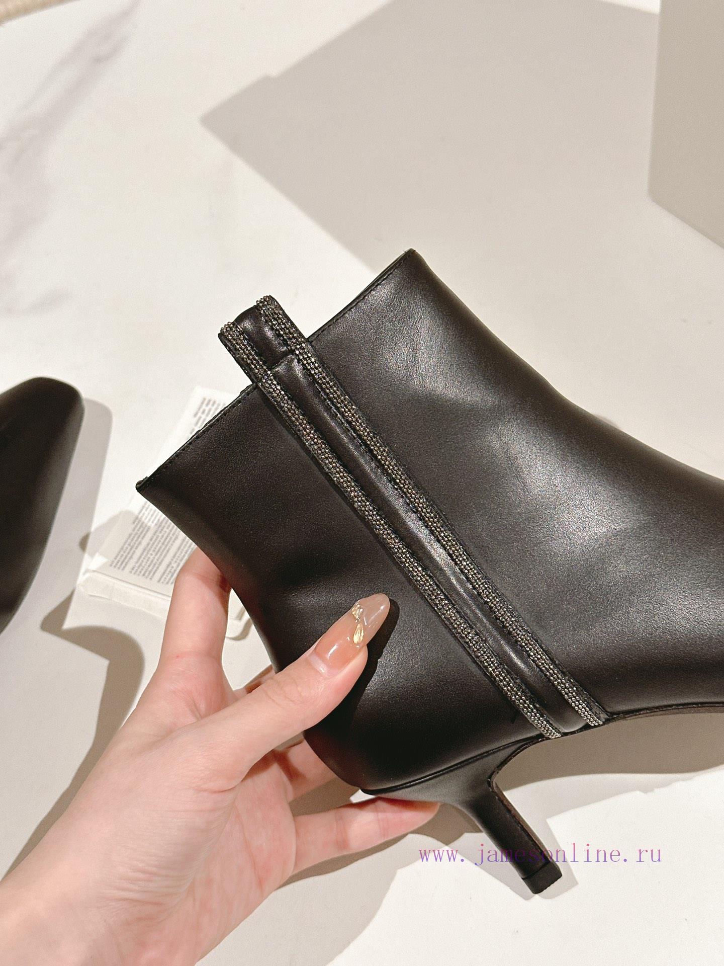. The classic inspiration of the highest quality Brunello Cucinelli short boots in the markez753svky - Image 9