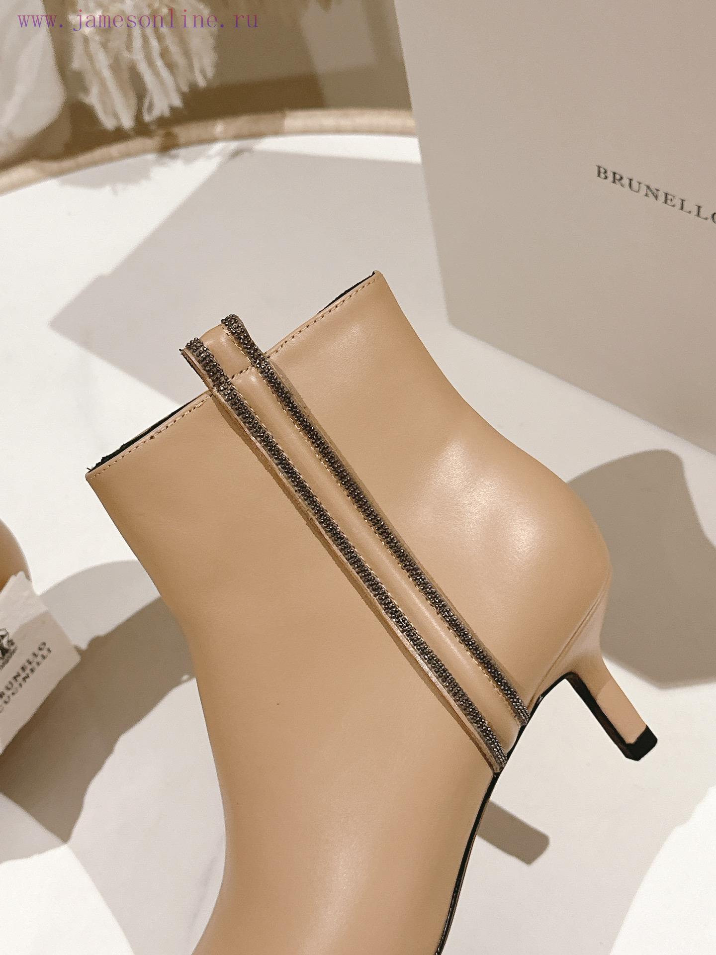. The classic inspiration of the highest quality Brunello Cucinelli short boots in the markebvb65gcy - Image 9