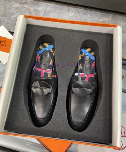 Hermes Classic Kelly Muller Half DragQianhu Wanying has finally shipped out. As we all know,qw17scjm