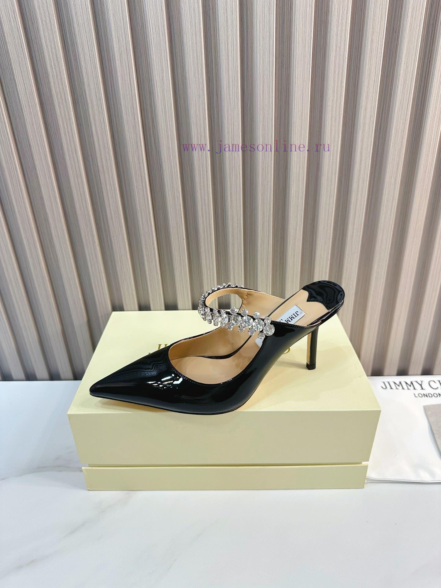 Jimmy CHOO (Jimmy Zhou)It is a very comprehensive and prestigious fashion lifestyle brand, f067ult6m - Image 6