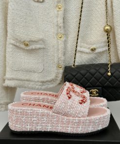 Chanel | Chanel Classic Thick Bottom Large Pair C SlippersMinimalist Double C Design Versatifrjhjvii