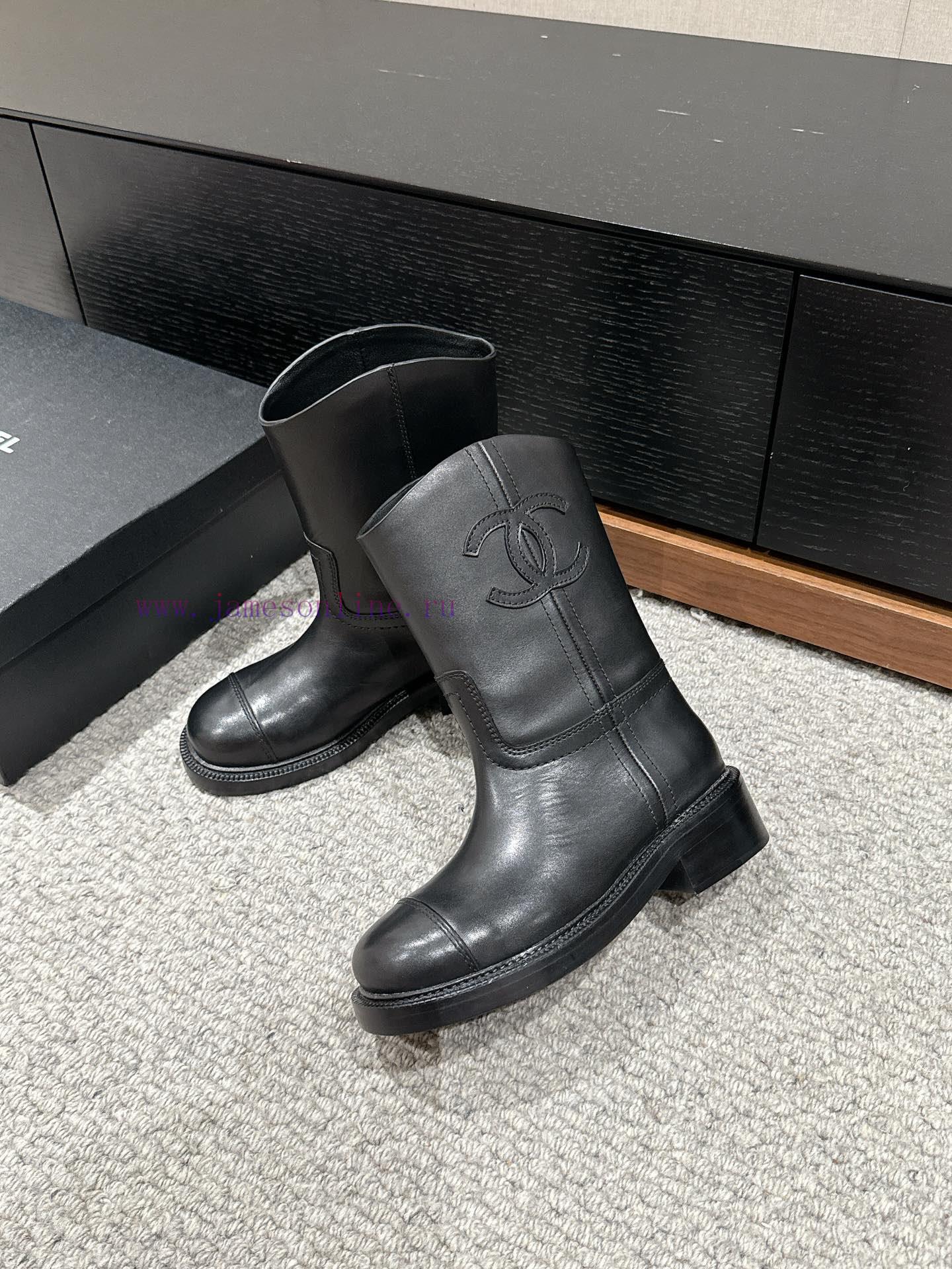 Top qualityChanel fw24 new arrival~Chanel 2024 Autumn/Winter Collection | Short Knight Bootsue3hf3le - Image 4