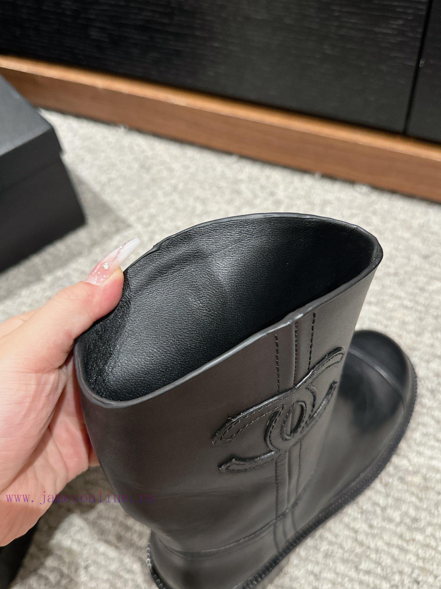 Top qualityChanel fw24 new arrival~Chanel 2024 Autumn/Winter Collection | Short Knight Bootsue3hf3le - Image 10