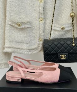 Chanel | Chanel Classic Sling BackColor blocked diamond grid thick heel empty sandalsAlthougs8txy77o