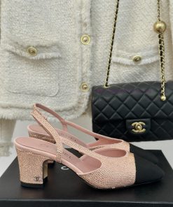 Chanel | Chanel Classic Water Diamond Backhole SandalsThis is probably the legendary princess4m9hz1b