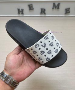 MCM's latest popular fashion slippers, with original 11 mold opening on the official website626v26un
