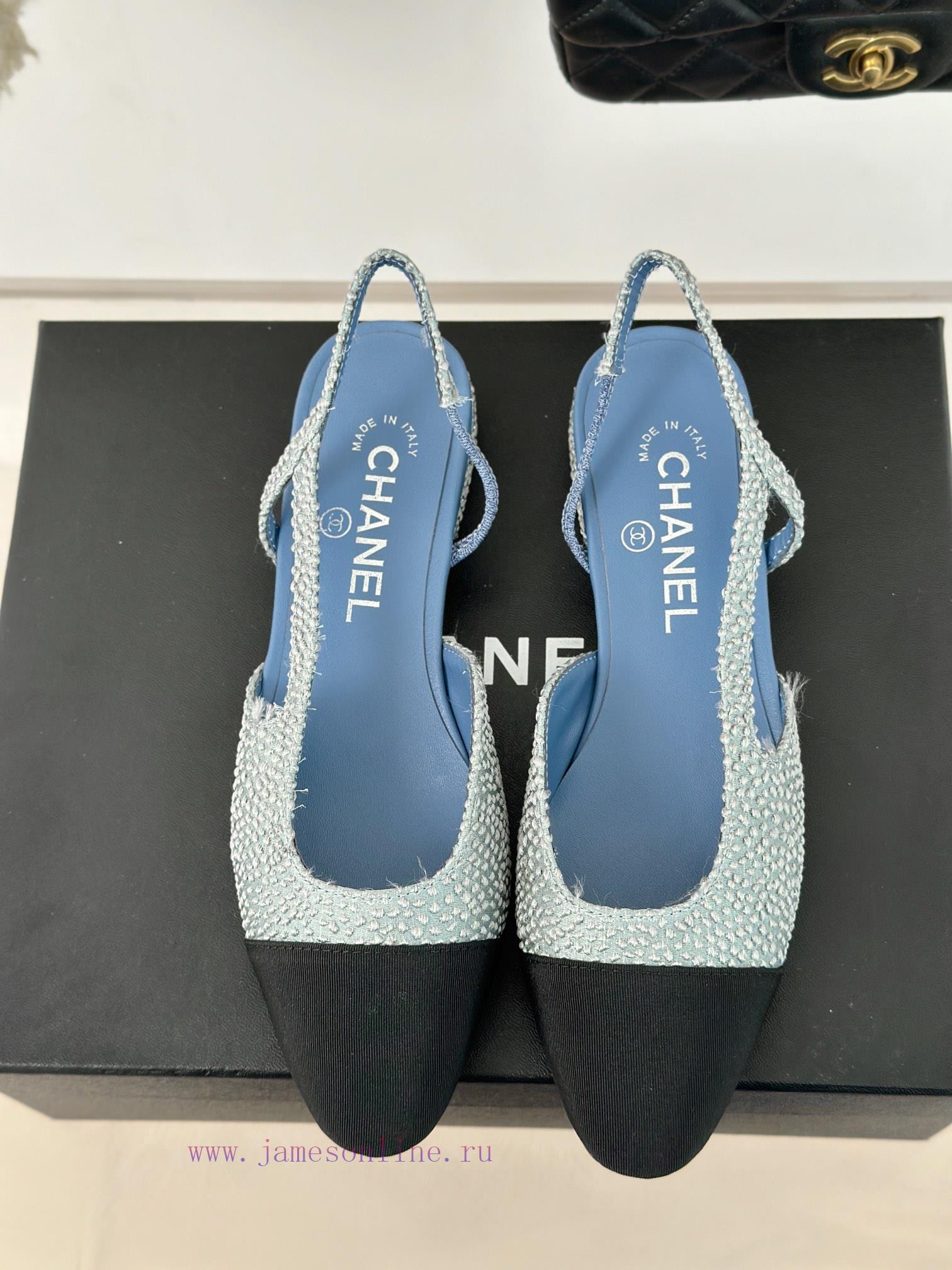 Chanel | Chanel Classic Sling BackColor blocked thick heel empty sandalsAlthough it is one o5khfvcxc - Image 5