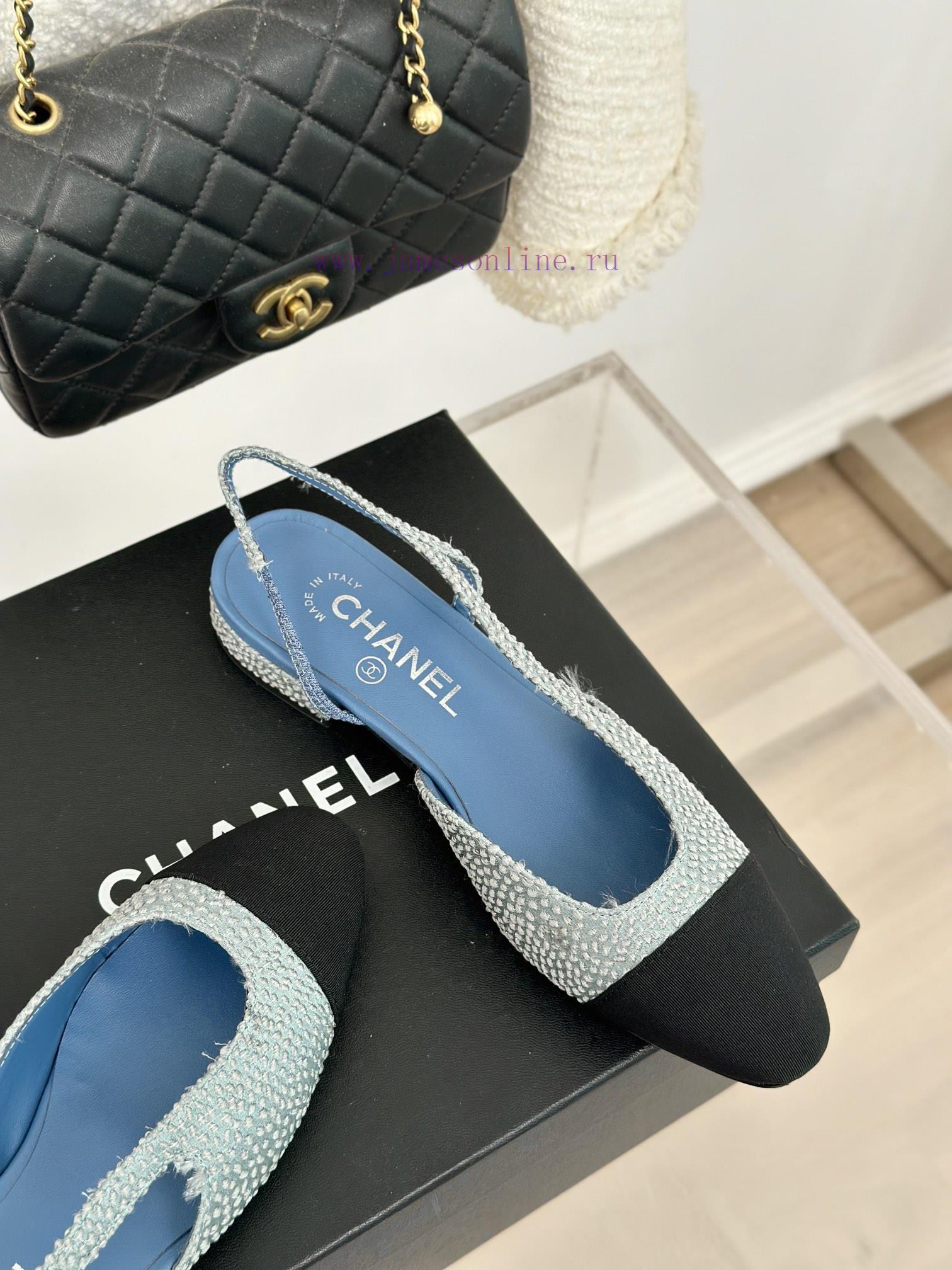 Chanel | Chanel Classic Sling BackColor blocked thick heel empty sandalsAlthough it is one o5khfvcxc - Image 6