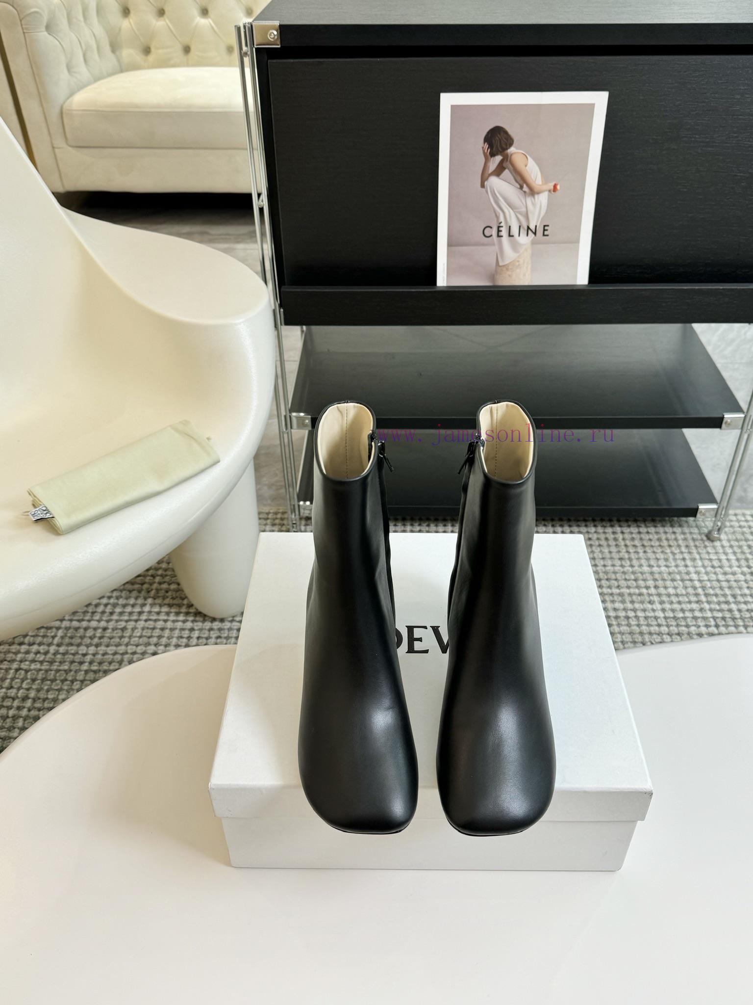 (4.5cM)LOEWE LOEWE 24vs Latest Explosive SeriesRound headed vase and short boots24 years of 0b9n2s13 - Image 2
