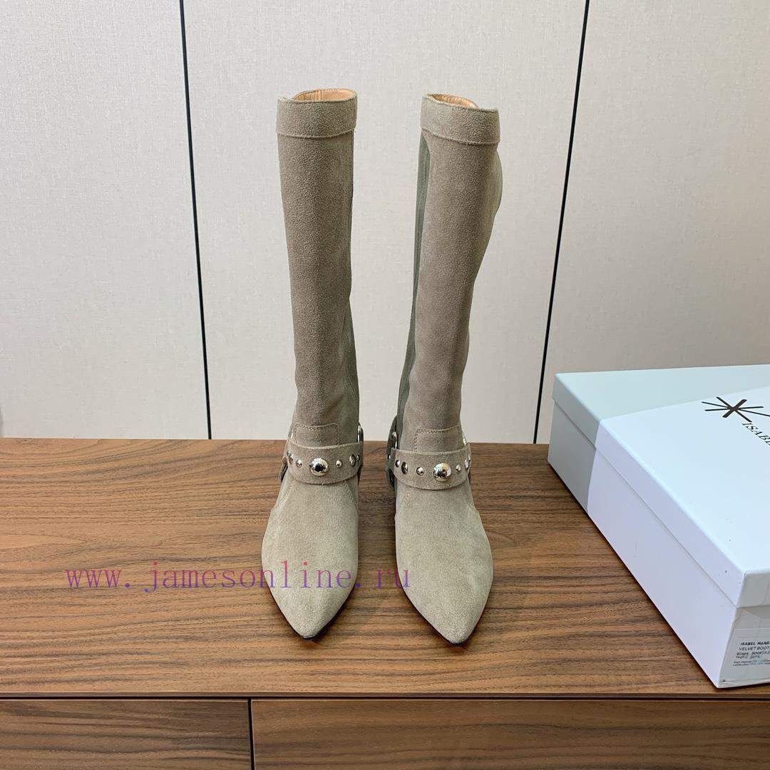 ISABEL MARANT rivet boots are a simple and versatile material with a top layer of calf leath5rqn9k3u