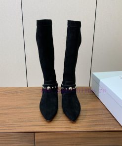 ISABEL MARANT rivet boots are a simple and versatile material with a top layer of calf leathyvspmrlj