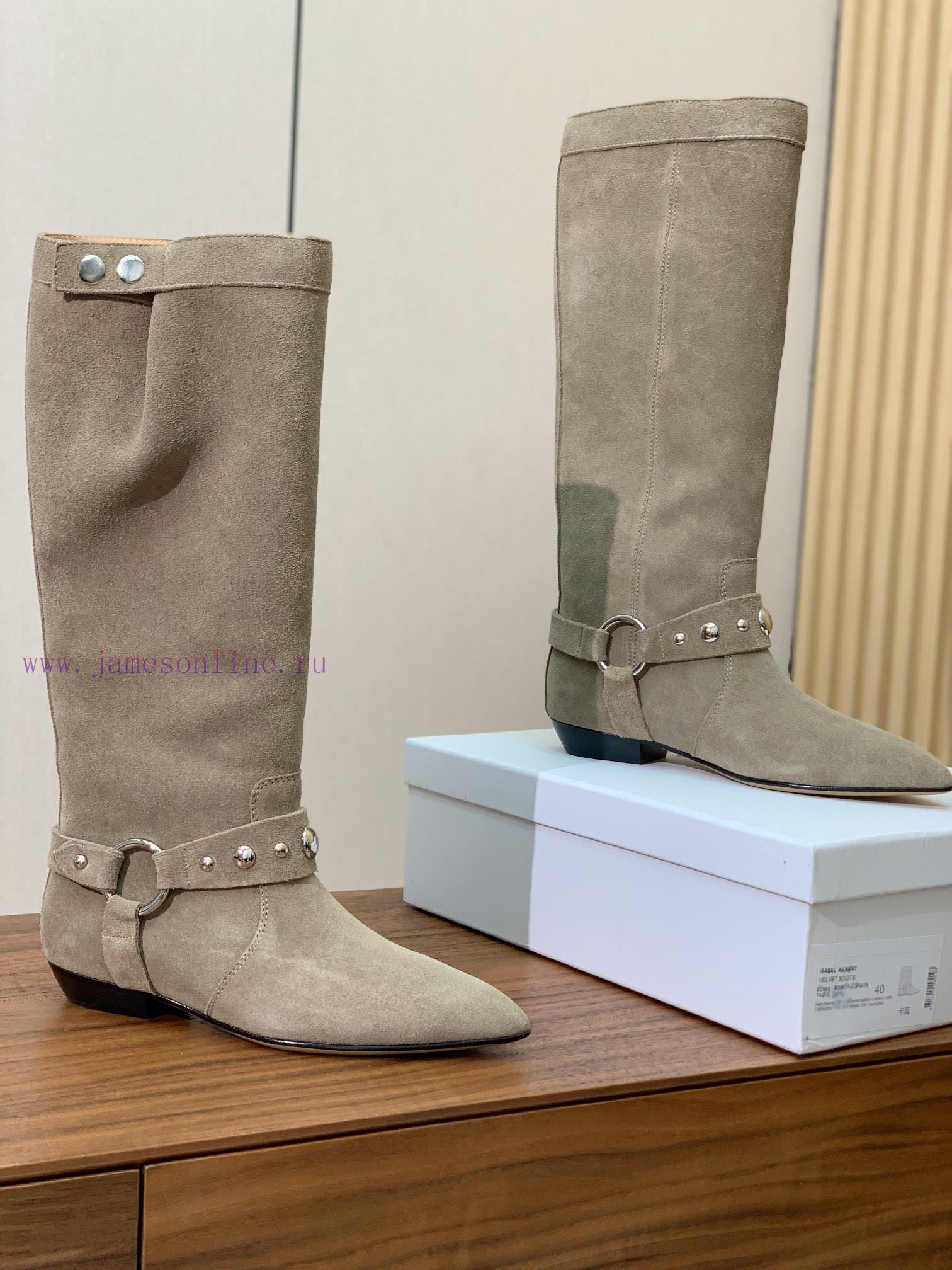 ISABEL MARANT rivet boots are a simple and versatile material with a top layer of calf leath5rqn9k3u - Image 4