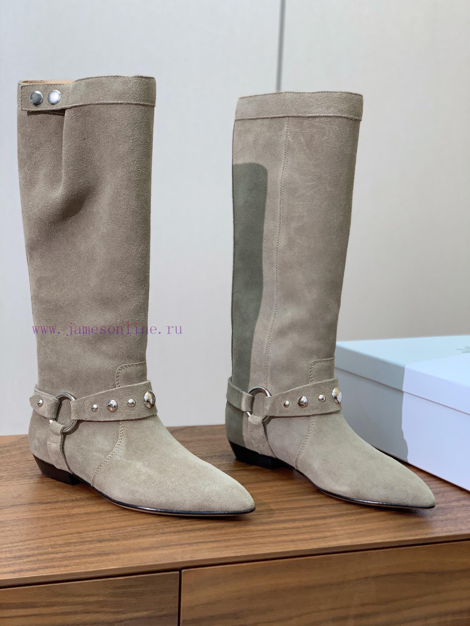 ISABEL MARANT rivet boots are a simple and versatile material with a top layer of calf leath5rqn9k3u - Image 6