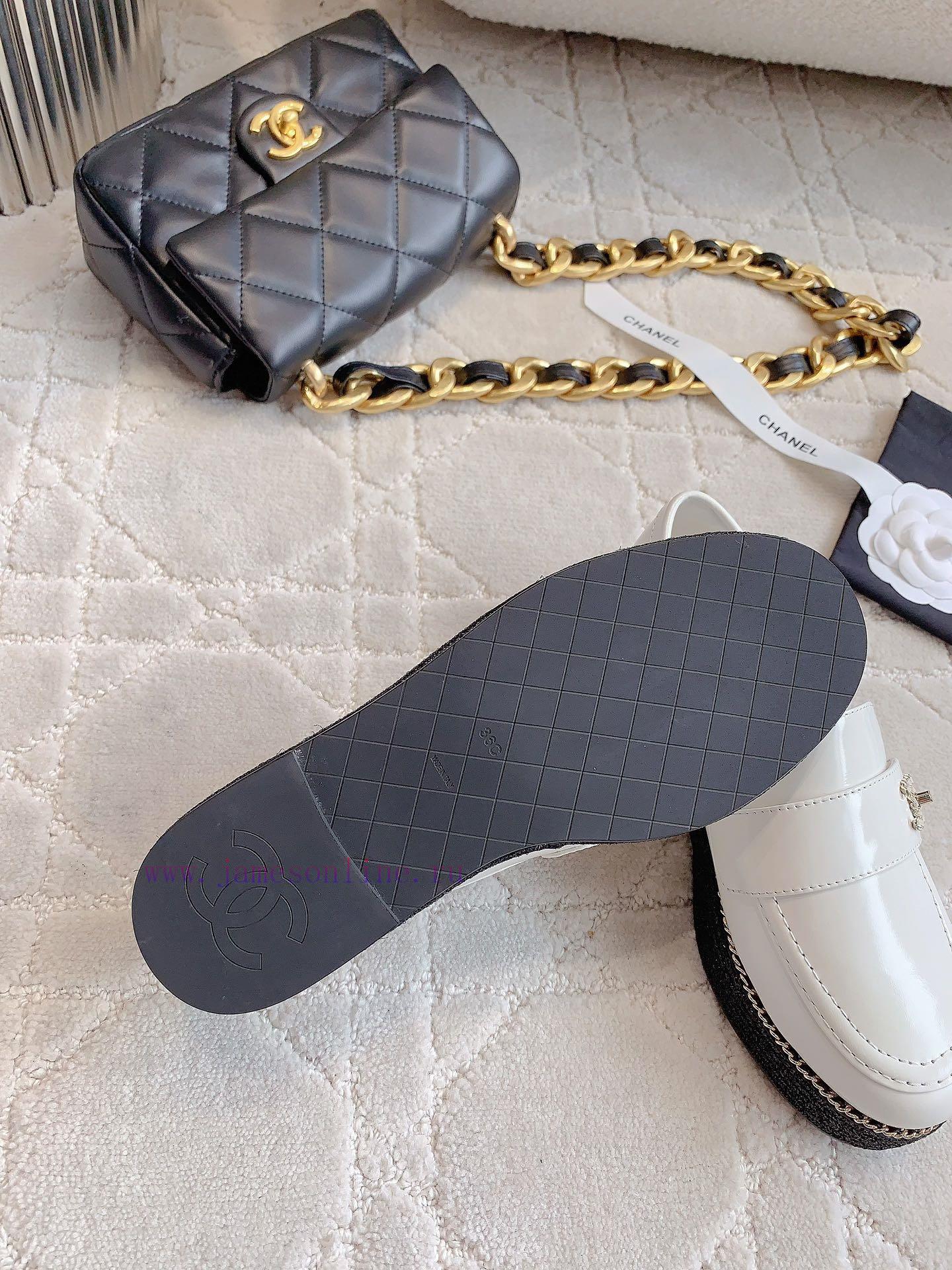 Chanel's new loafers classic chain decoration simple and atmospheric chain logo exquisite an9t1mqlhc - Image 10