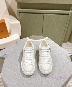 | ²⁰²4 𝐬𝐬  🤍🤎𝐋𝐨𝐮𝐢𝐬𝐕𝐮𝐢𝐭 * 𝐨𝐧𝐒𝐪𝐮𝐚𝐝 series age reducing versatile canvas high top&low top sn2yok0ik9